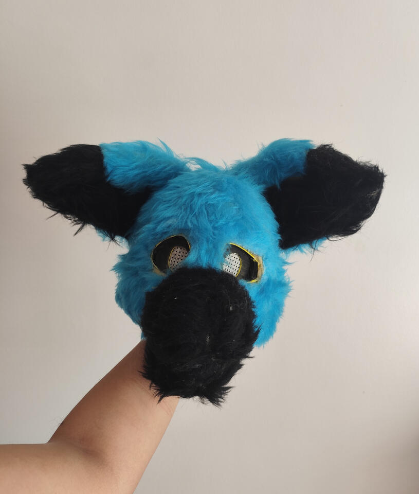 1st fursuit head - October 2019